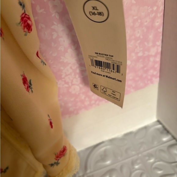 Yellow Floral Women's  Bustier Top by No Boundaries szXL(16-18) Poly/ spand NWT - Picture 5 of 6